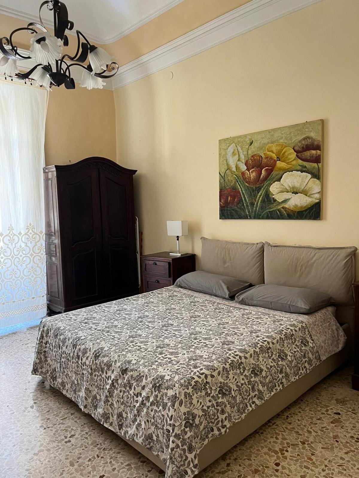 Iside Apartment คาตาเนีย ภายนอก รูปภาพ